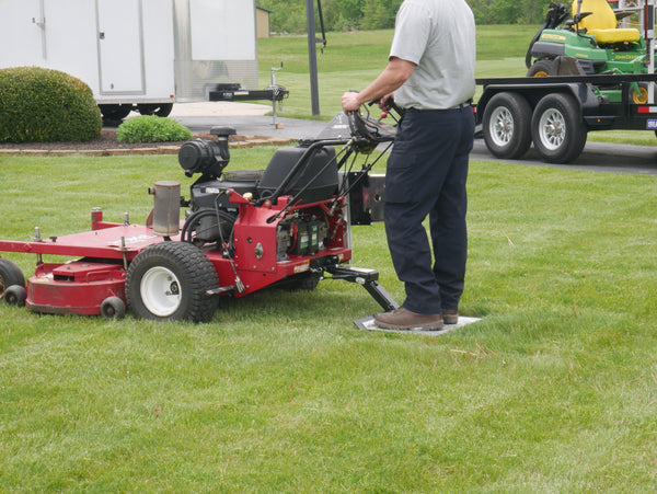 Proslide XT Lawn Mower Sulky For Exmark, Toro, Scag, Ferris & More – iGoPro  Lawn Supply